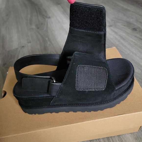 UGG Goldenstar Hi Slingback Sandal - Picture 7 of 12